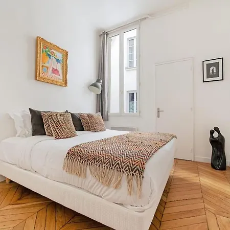 Luxe 1-br Gem Louvre & Opera Apartman